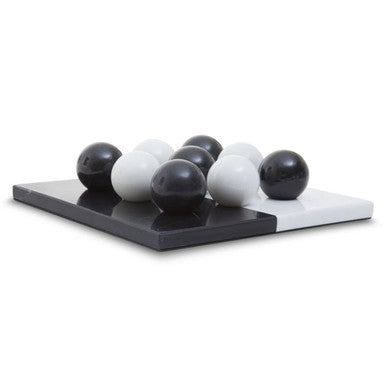 Orsina Flos Marble Tic Tac Toe Game – Modern Black and White Decor
