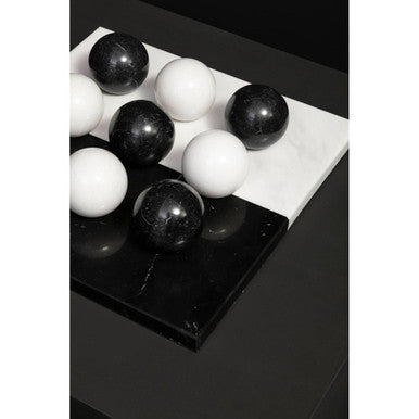 Orsina Flos Marble Tic Tac Toe Game – Modern Black and White Decor