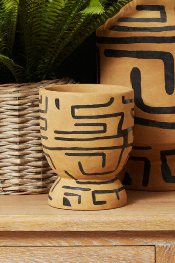 Orsina Barren Hand Painted Earthenware Planter – Sand and Black