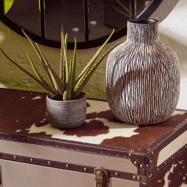 Orsina Arid Black Earthenware Vase – Sculptural Textured Stone Decor