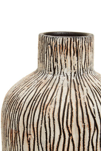 Orsina Arid Black Earthenware Vase – Sculptural Textured Stone Decor