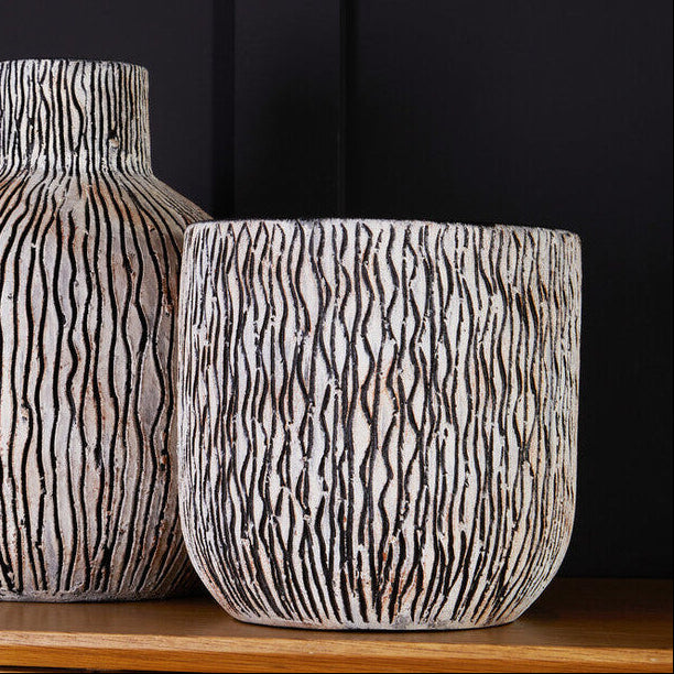 Orsina Arid Black Earthenware Planter – Modern Sculptural Pot