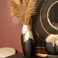 Orsina Daito Small Black and Gold Ceramic Bud Vase – Modern Decor