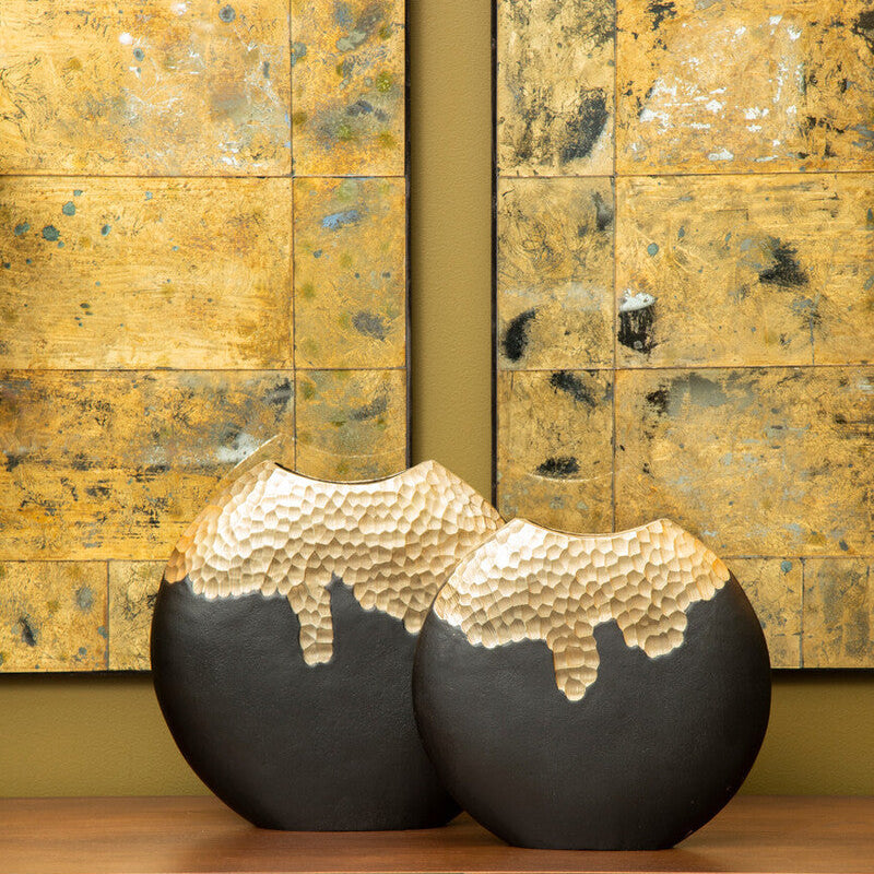 Orsina Daito Small Round Decorative Vase – Black and Gold Sculptural