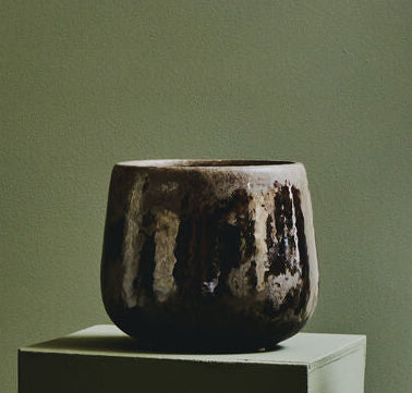 Orsina Silas Brown Ceramic Planter – Modern Indoor Round Plant Pot