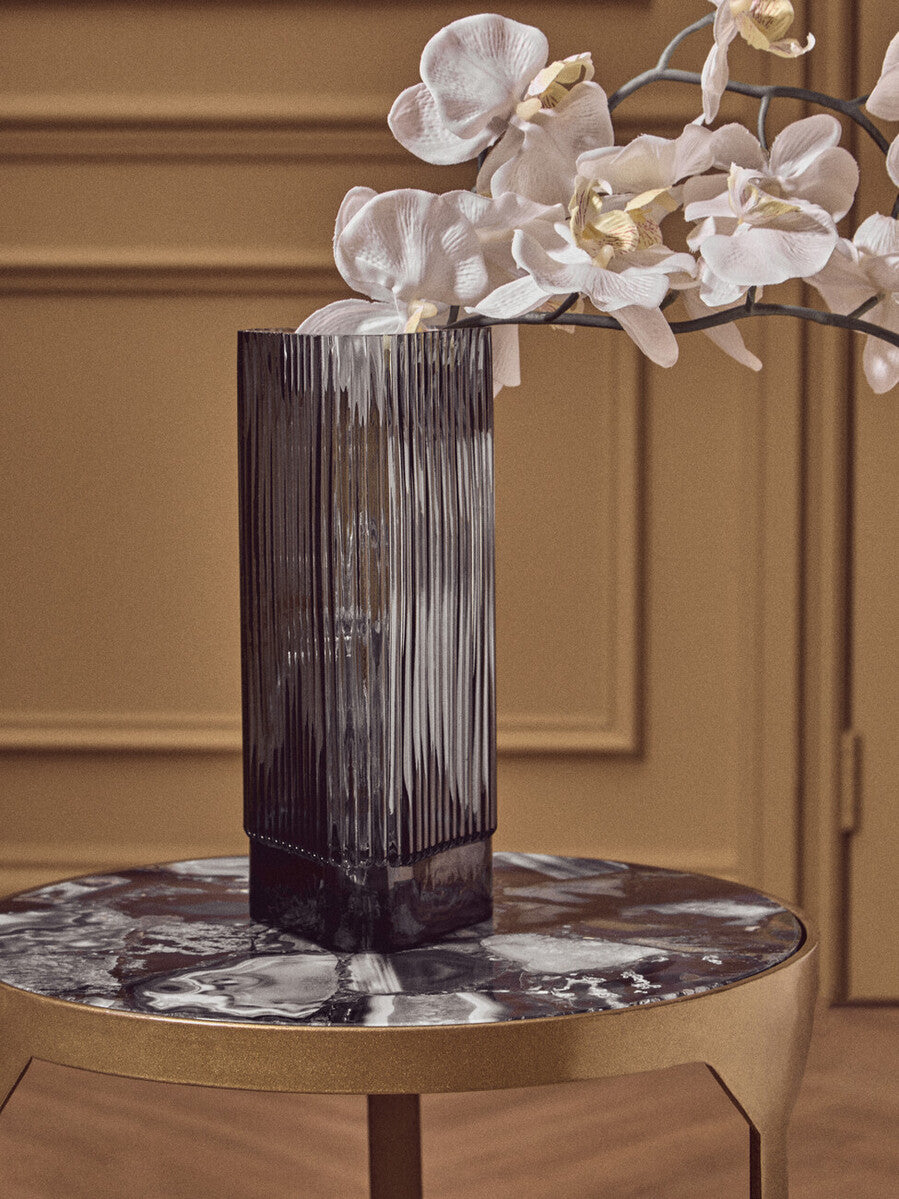 Orsina Benka Small Grey Glass Vase – Ribbed Modern Tabletop Decor