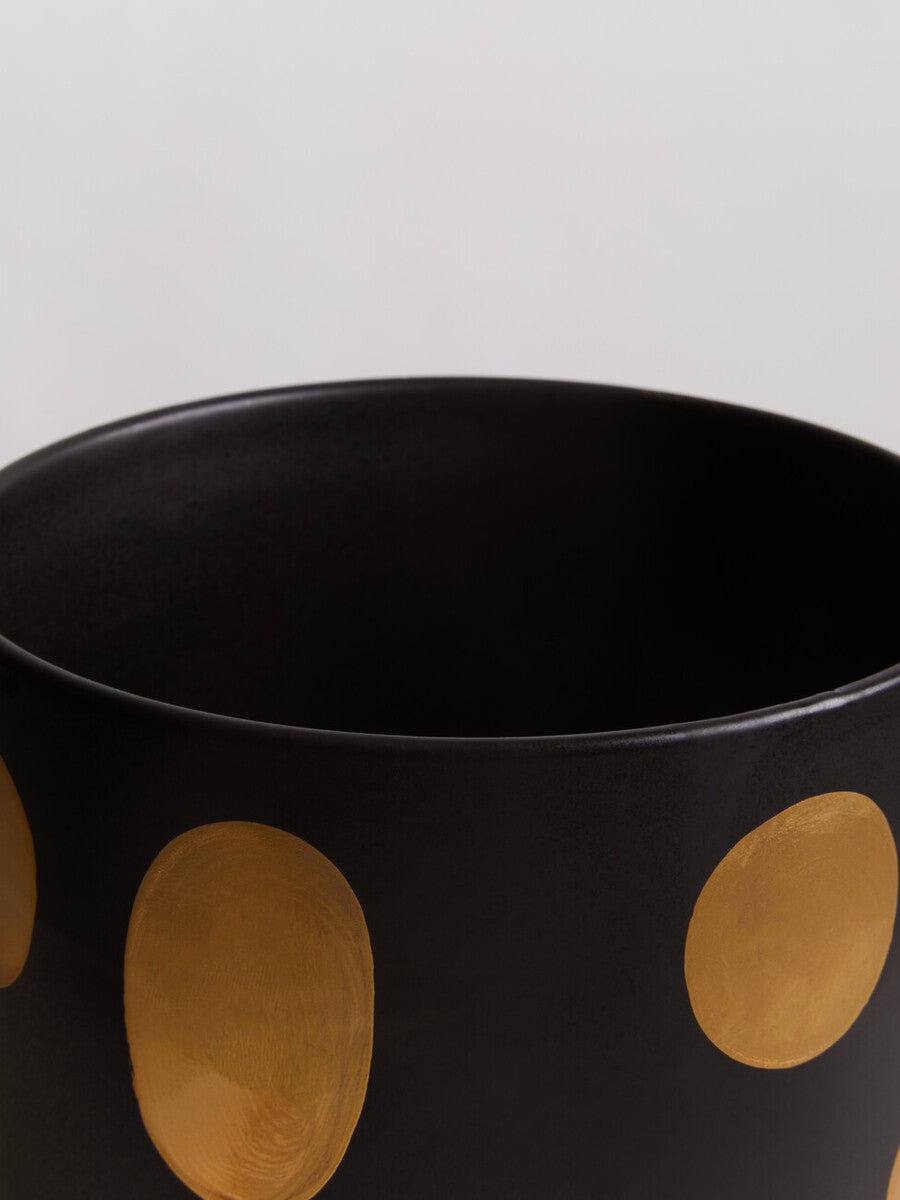 Orsina Yuri Large Ceramic Planter – Matte Black and Gold Indoor Pot