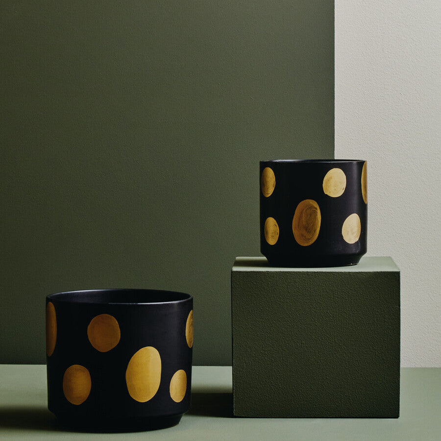 Orsina Yuri Large Ceramic Planter – Matte Black and Gold Indoor Pot