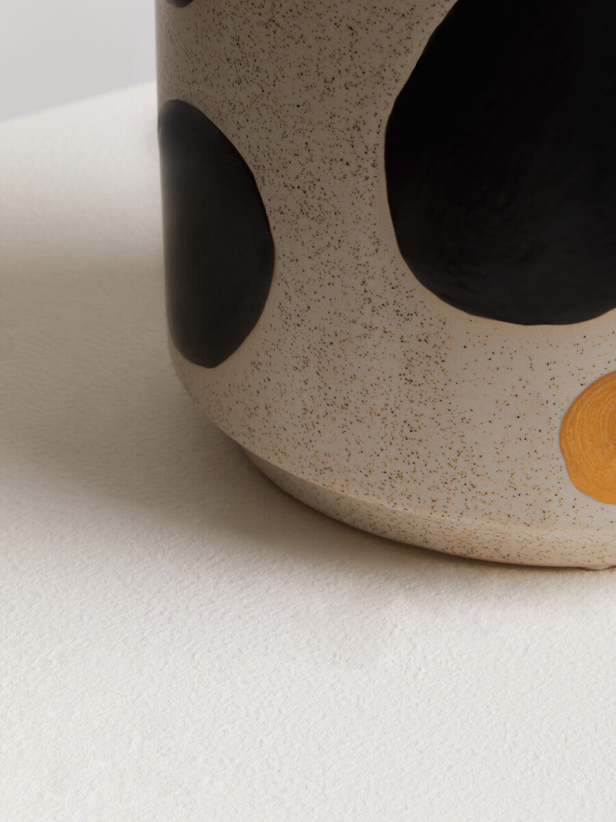 Orsina Yuri White and Gold Spotted Ceramic Planter – Modern Indoor Pot