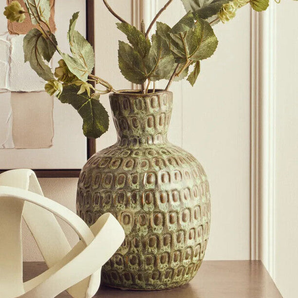 Orsina Yana Large Green Ceramic Vase – Textured Stoneware Centerpiece