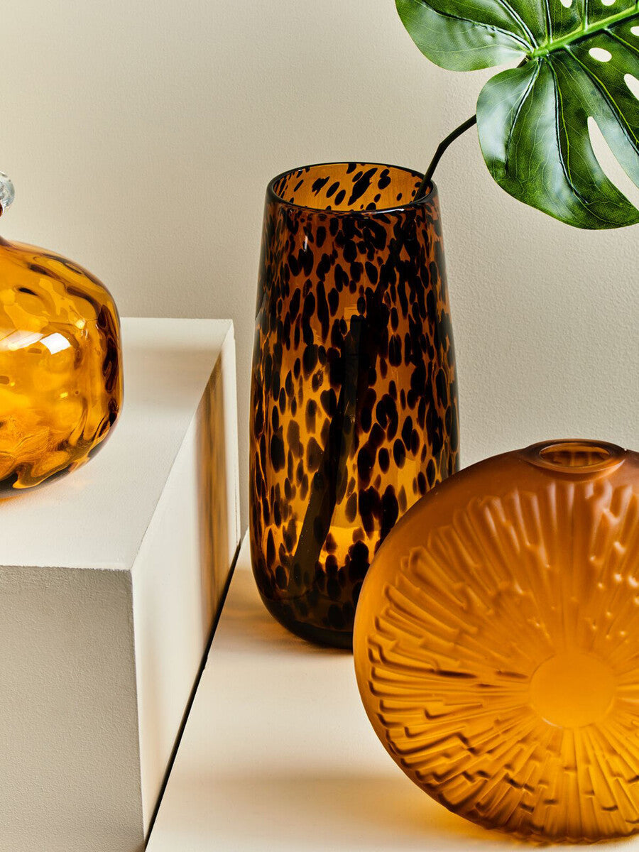 Orsina Celia Large Tortoise Shell Glass Vase – Black and Gold