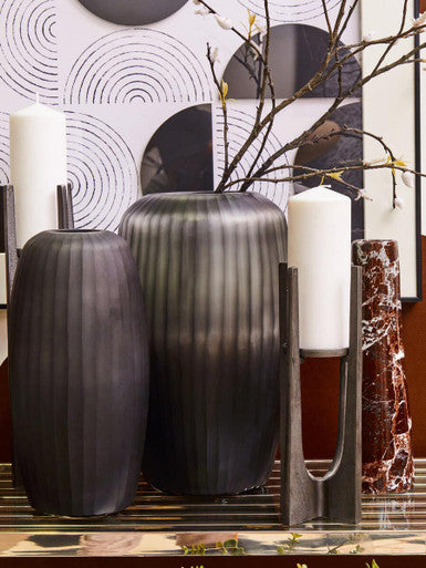 Orsina Hessa Small Dark Grey Glass Vase – Ribbed Minimalist Decor