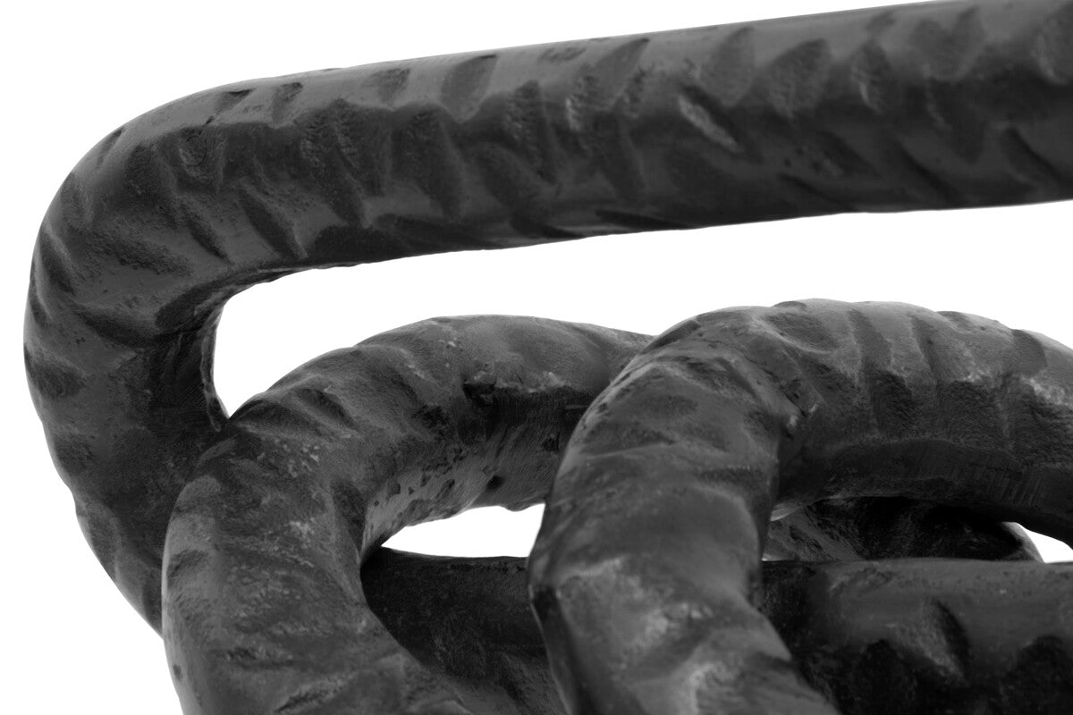 Orsina Prato Grey Chain Sculpture – Modern Aluminium 3-Link Decor