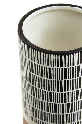 Orsina Jada Small Striped Vase – Modern Monochrome Ceramic Decor