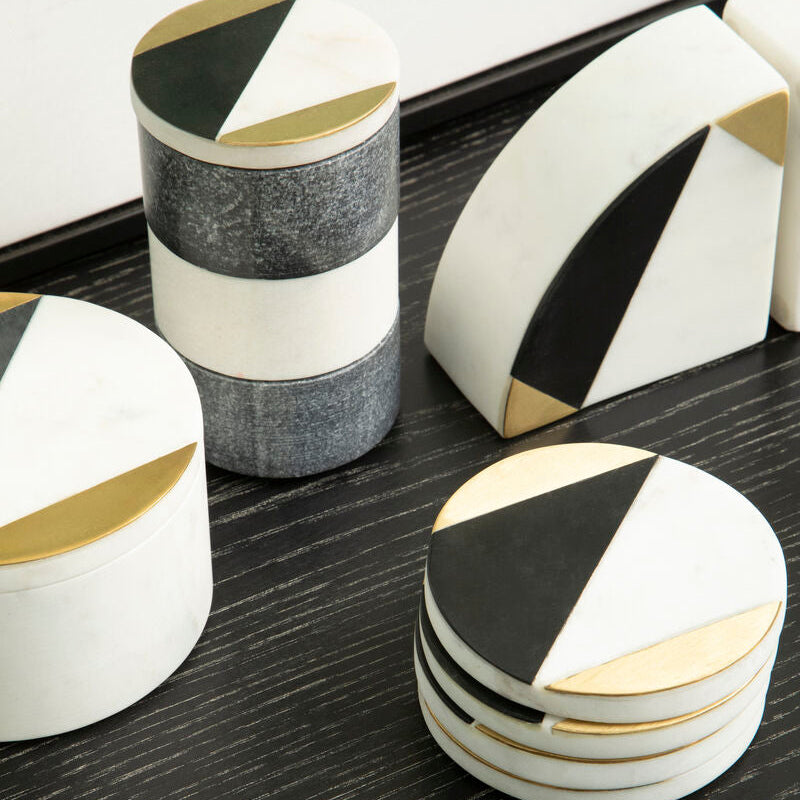 Orsina Omari Round White Marble Trinket Box – Hand-Carved Jewelry Case