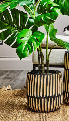Orsina Arlo Small Engraved Wooden Planter – Natural and Black Decor