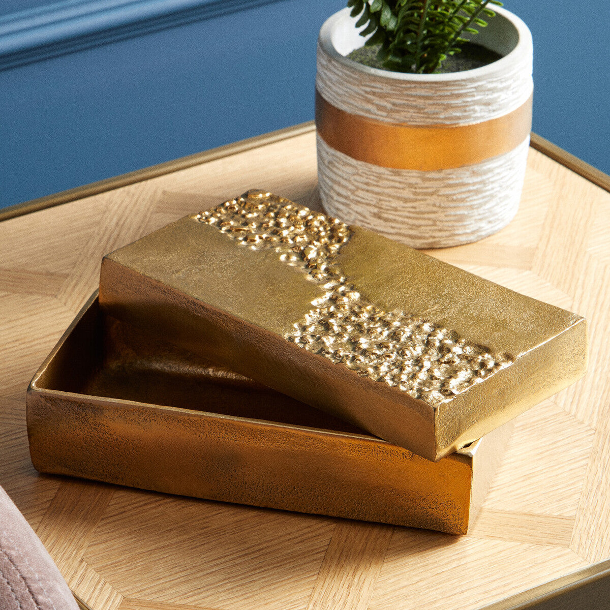 Orsina Dante Gold Textured Trinket Box – Luxury Jewellery Storage