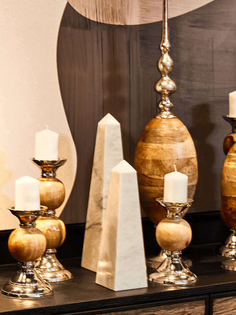 Orsina Salmo Small White Marble Obelisk – Modern Home Decor Sculpture