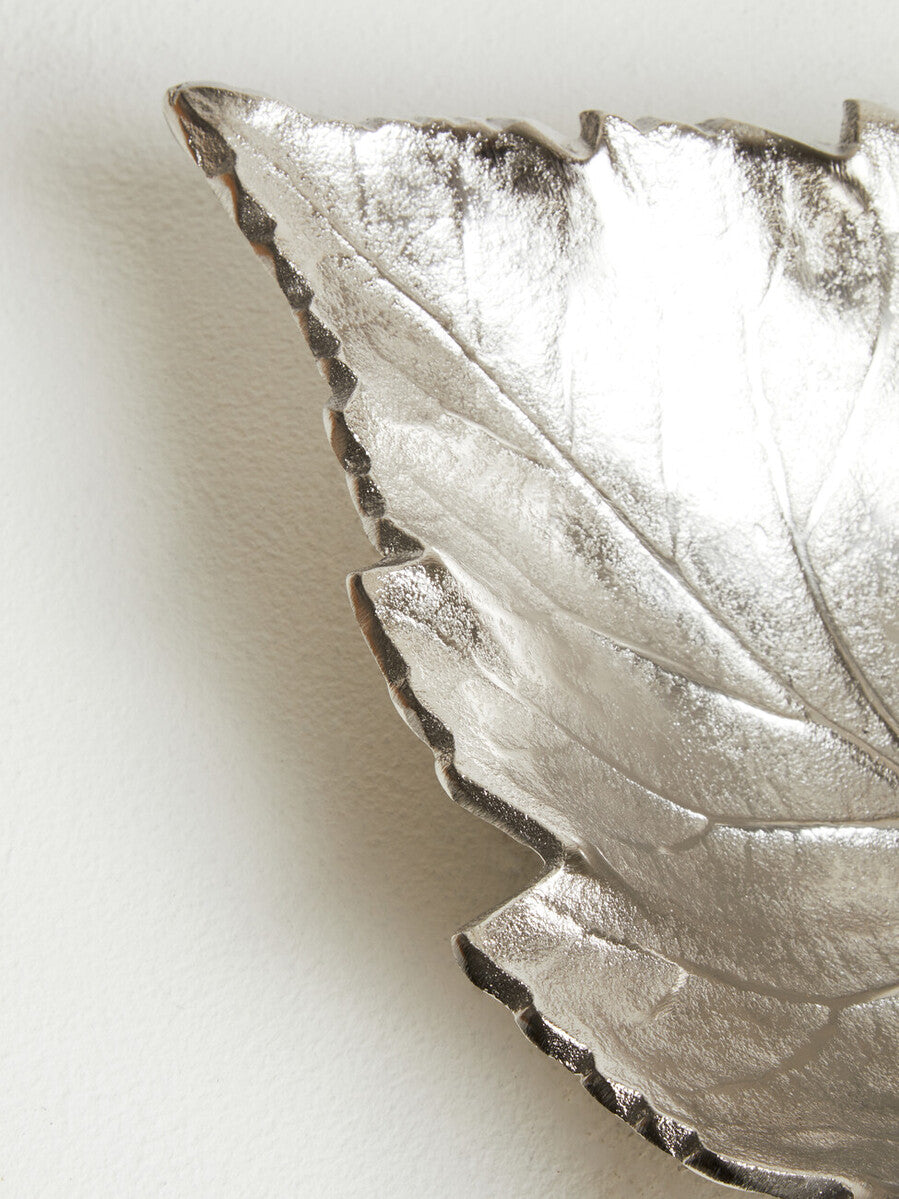 Orsina Silver Leaf Dish – Handcrafted Aluminium Maple Leaf Trinket Tray