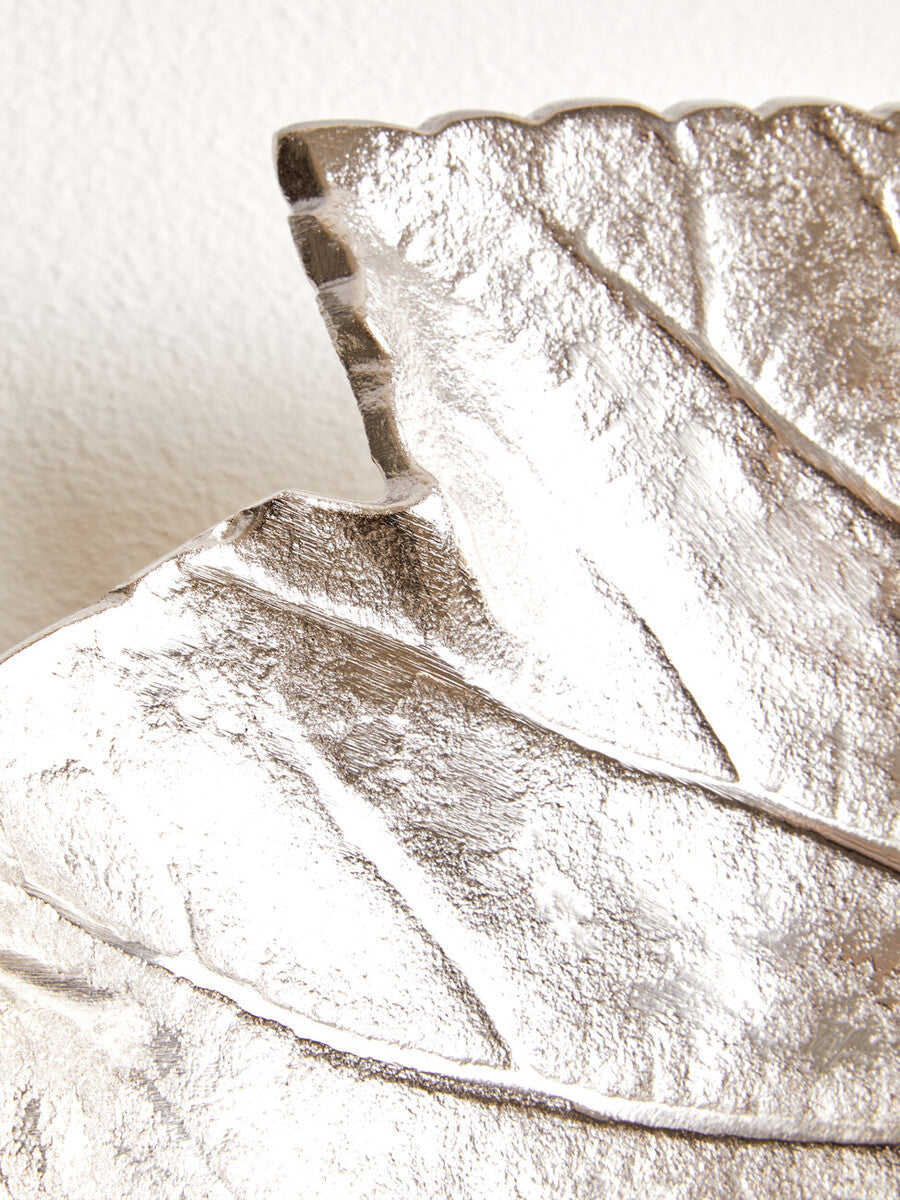 Orsina Silver Leaf Dish – Handcrafted Aluminium Maple Leaf Trinket Tray