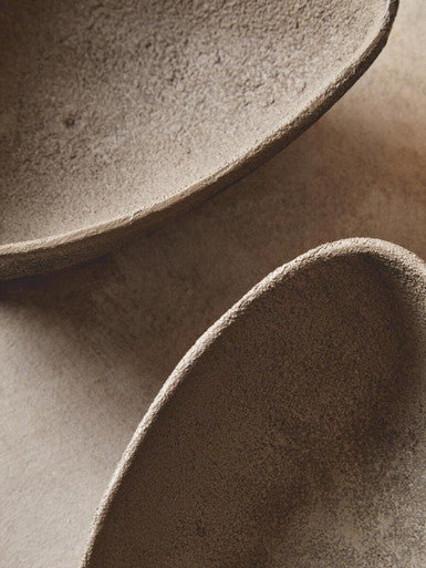 Orsina Grey Textured Aluminium Footed Decorative Bowls – Set of 2