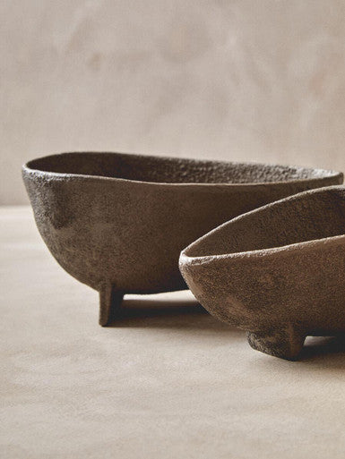 Orsina Grey Textured Aluminium Footed Decorative Bowls – Set of 2
