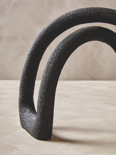 Orsina Deriva Abstract Geometric Sculpture – Black Textured Aluminium