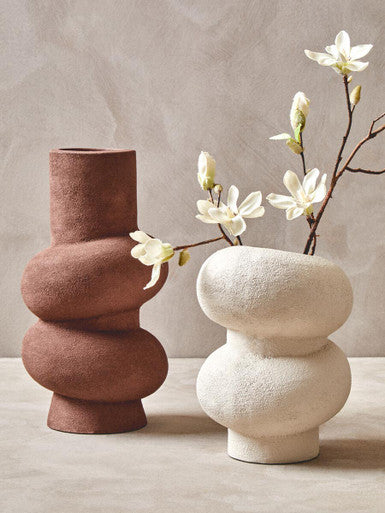 Orsina Dunas Small White Bubble Vase – Textured Aluminium Modern Decor