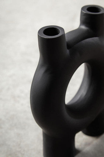 Orsina Matte Black Aluminium Taper Candle Holder – Small Geometric Stand
