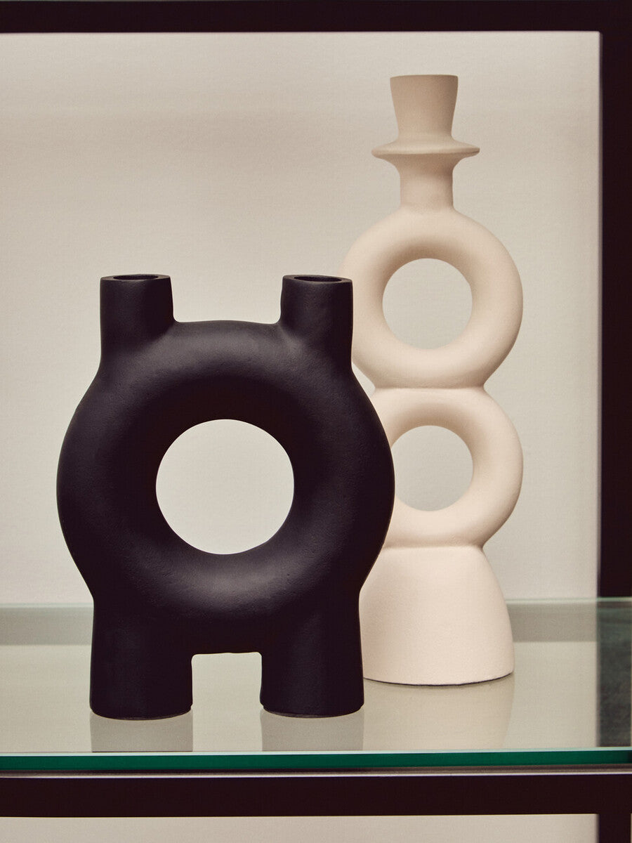 Orsina Matte Black Aluminium Taper Candle Holder – Small Geometric Stand