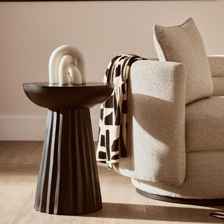 Orsina Nason White Marble Arch Sculpture – Modern Minimalist Decor