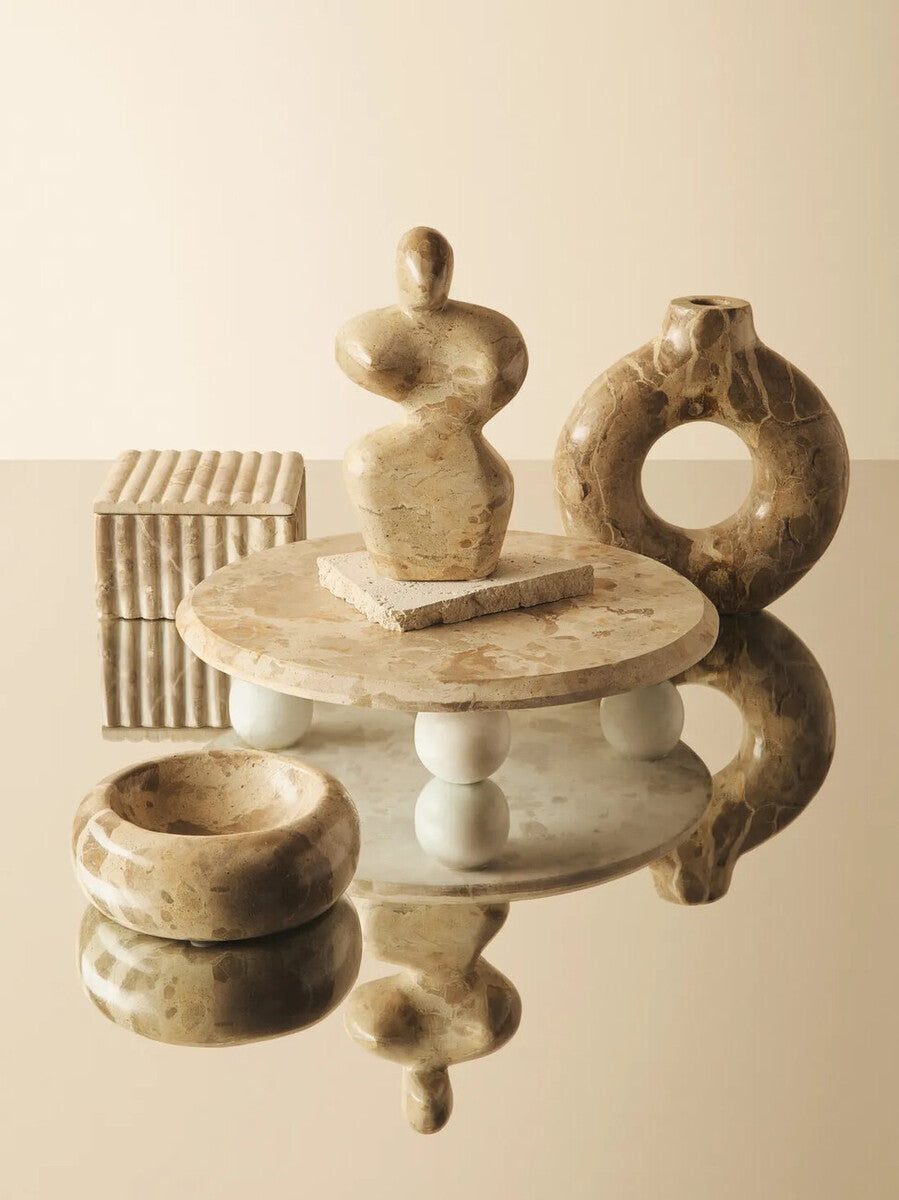 Orsina Santino Chocolate Marble Riser – Sculptural Triple-Ball Base