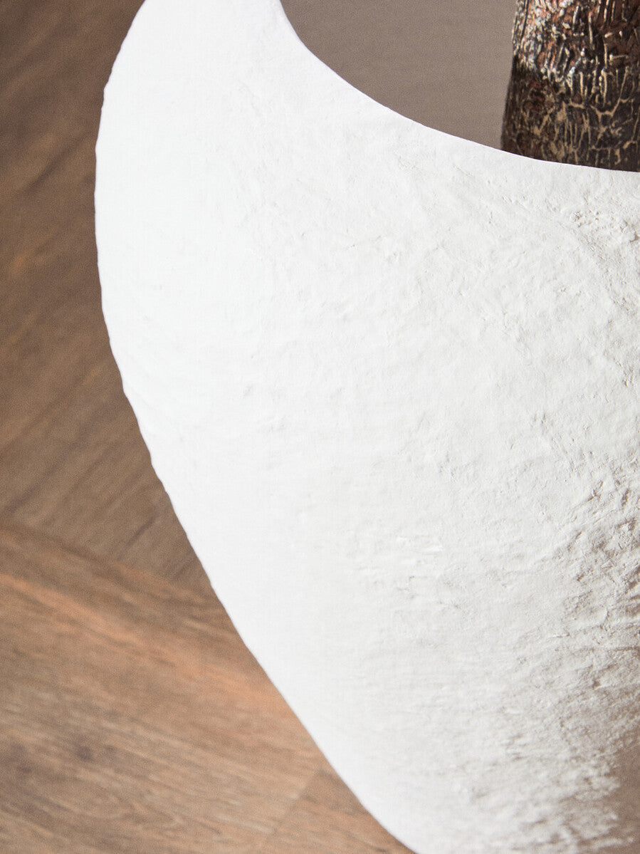 Orsina Sanai Large White Cotton Mache Planter | Modern Indoor Plant Pot