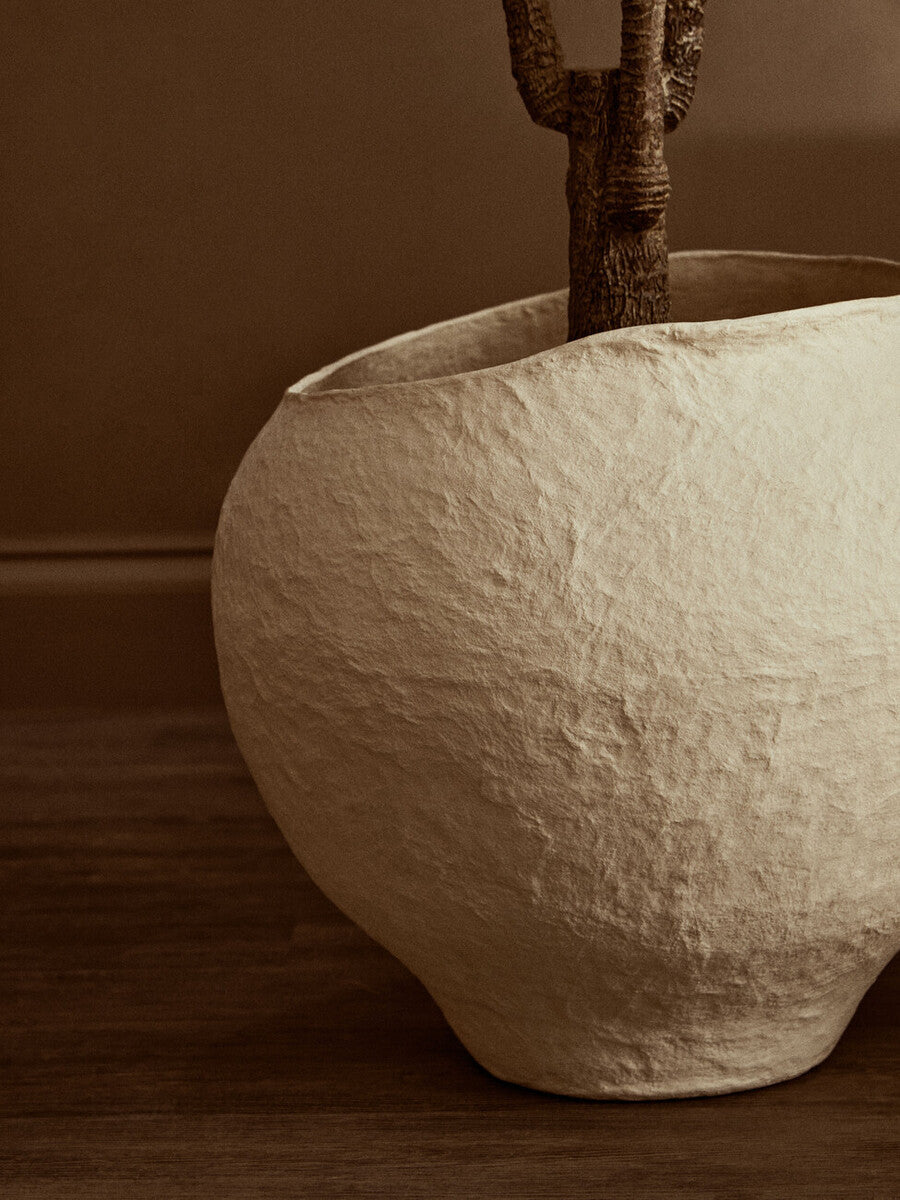 Orsina Sanai Large Beige Cotton Mache Planter – Textured Indoor Pot