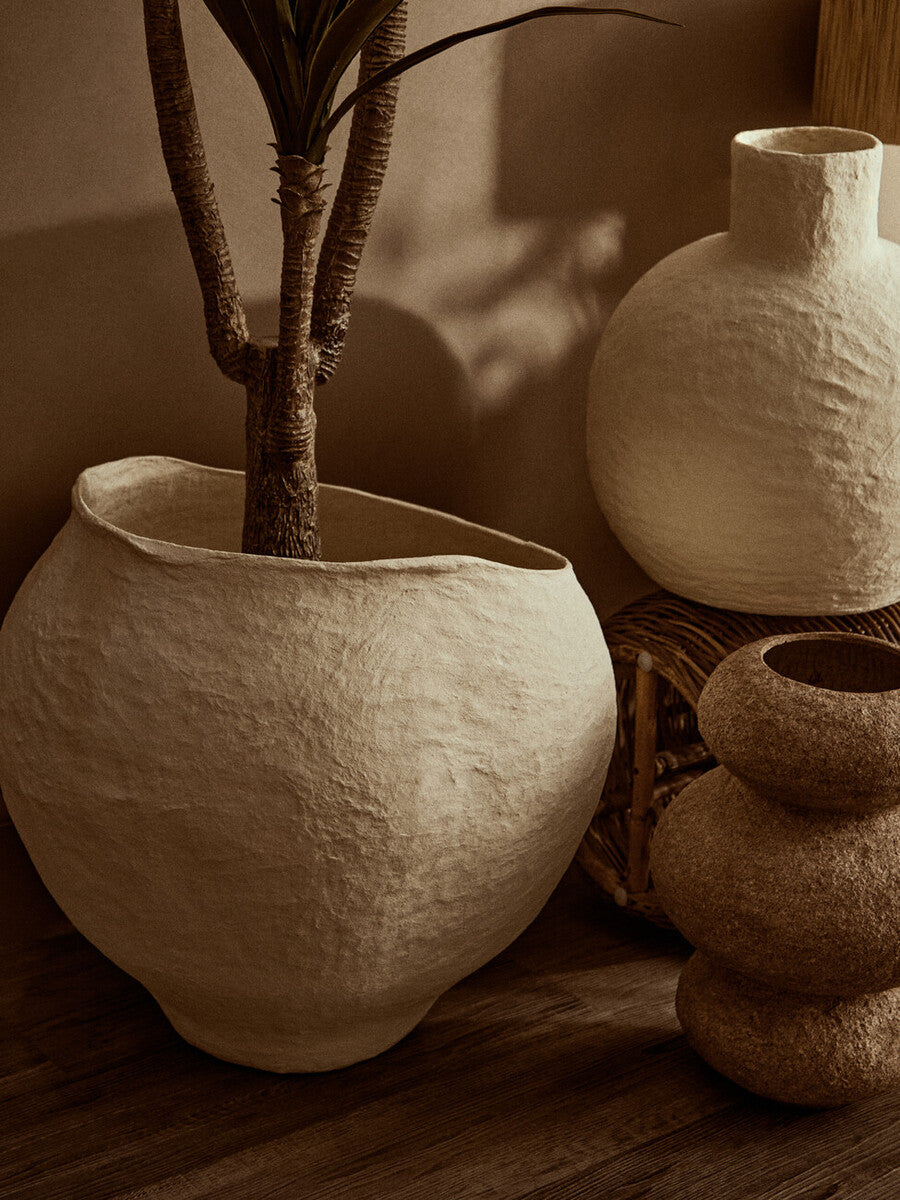 Orsina Sanai Large Beige Cotton Mache Planter – Textured Indoor Pot