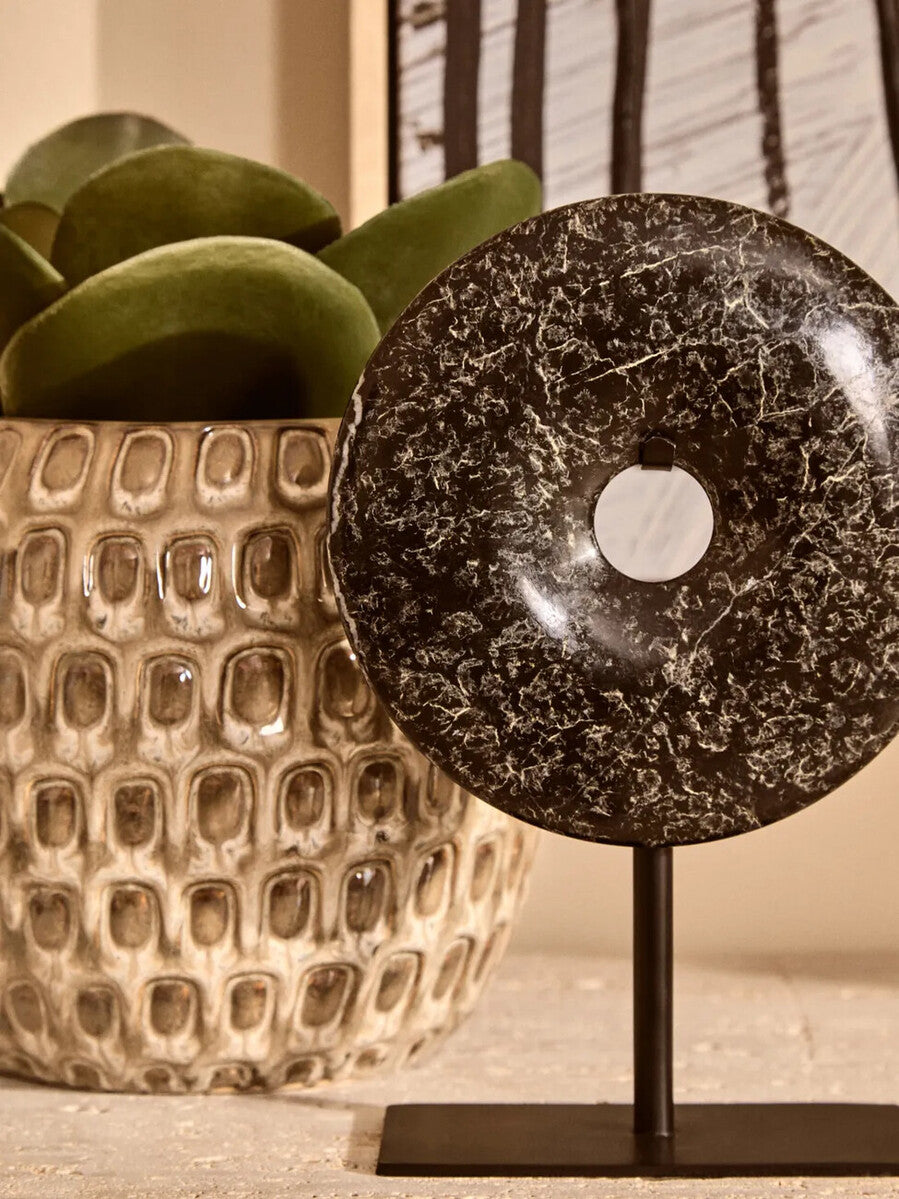 Orsina Salmo Black Marble Disc Sculpture – 15cm Round Tabletop Decor