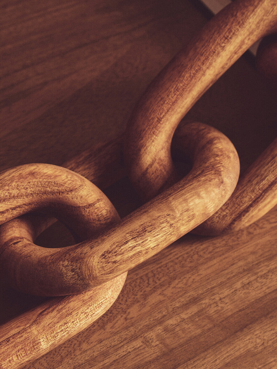 Orsina Cato Brown Wood 5 Link Chain - Handcrafted Tabletop Decor