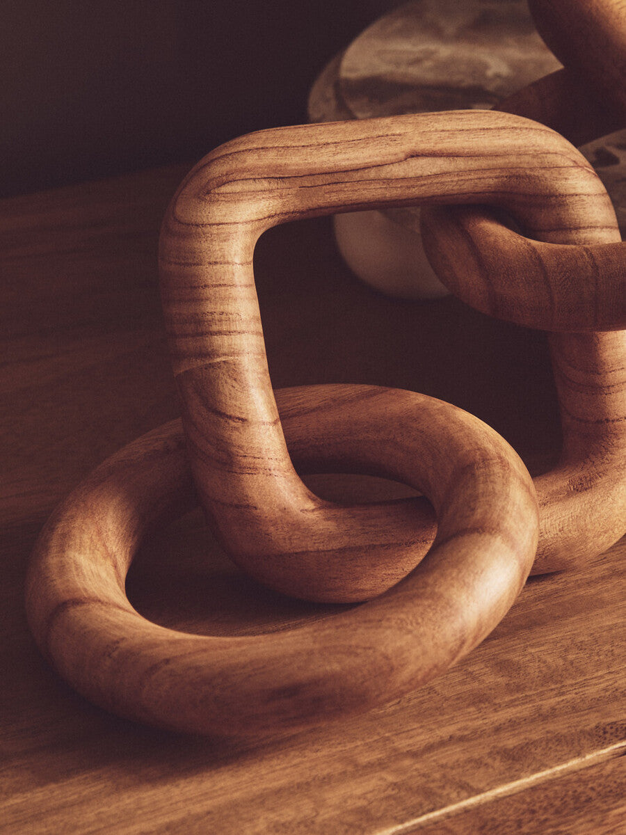Orsina Cato Natural Wood Five Link Chain – Handcrafted Table Decor