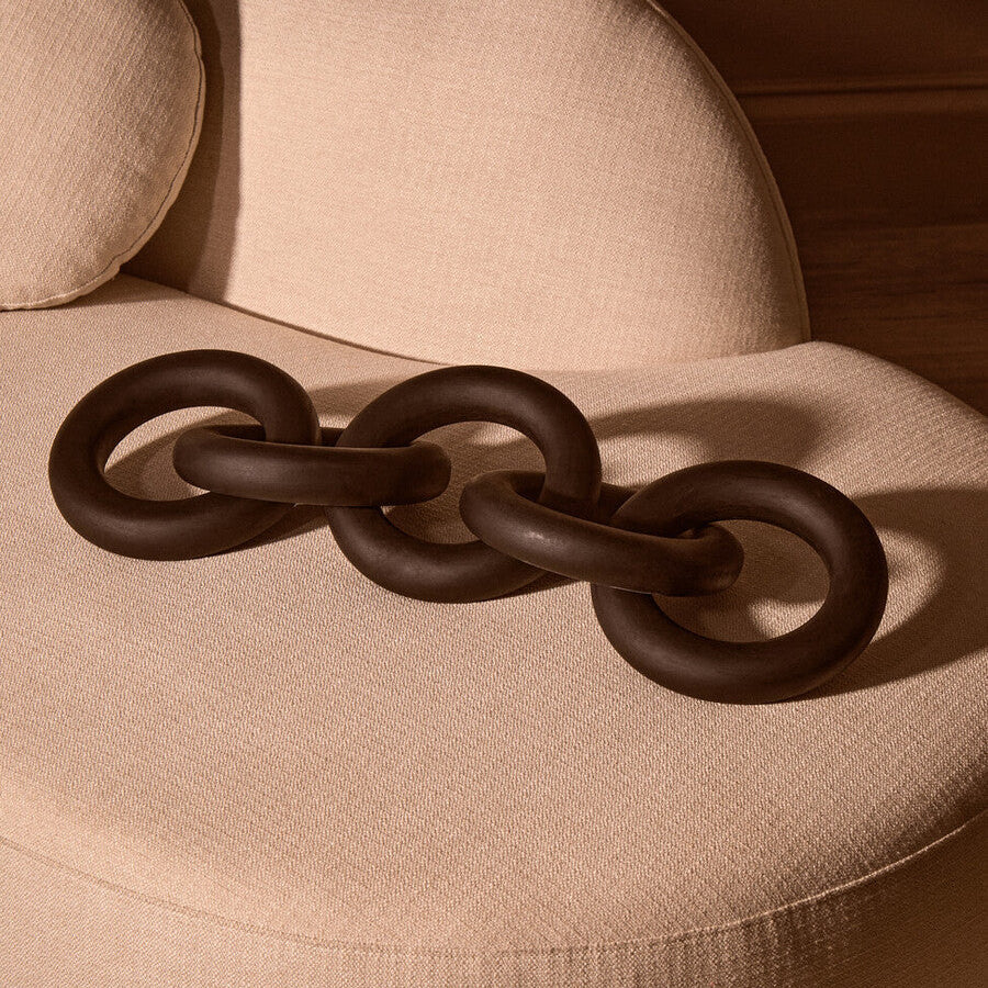 Orsina Cato Black Wooden 5 Link Chain Decor – Modern Sculptural Accent