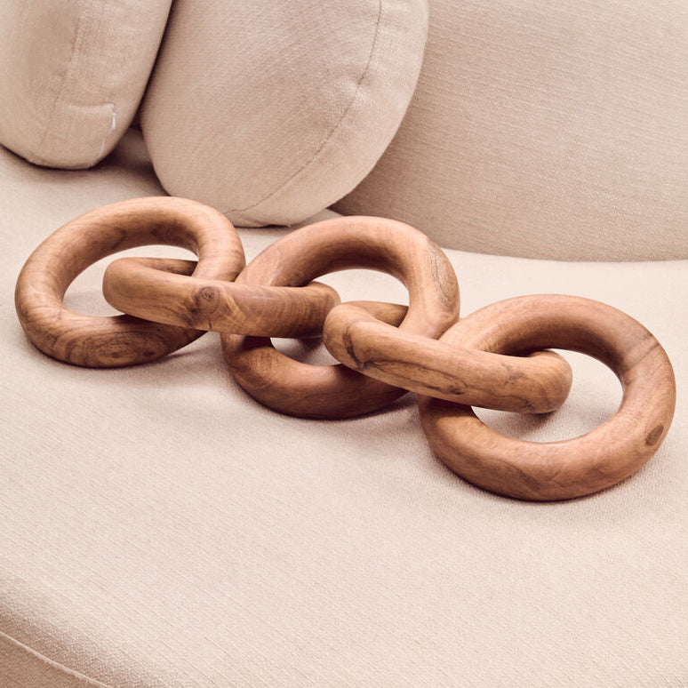Orsina Natural Wooden 5 Link Chain Decor – Hand-Finished Sculptural Piece