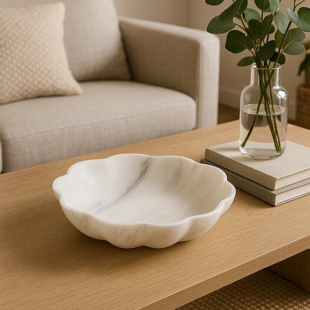 Orsina Zoro White Marble Scalloped Bowl – Medium Hand-Finished Stone