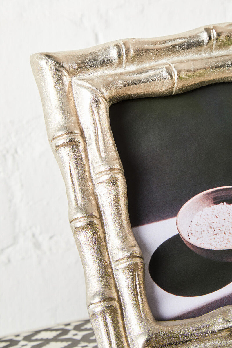 Orsina Hiba Silver Bamboo Effect Photo Frame | 4x6 Tabletop Display