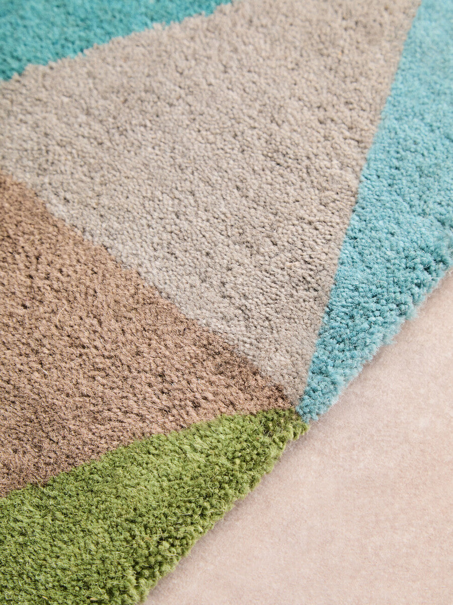 Orsina Oslo Multicoloured Large Rug – Geometric Diamond Pattern