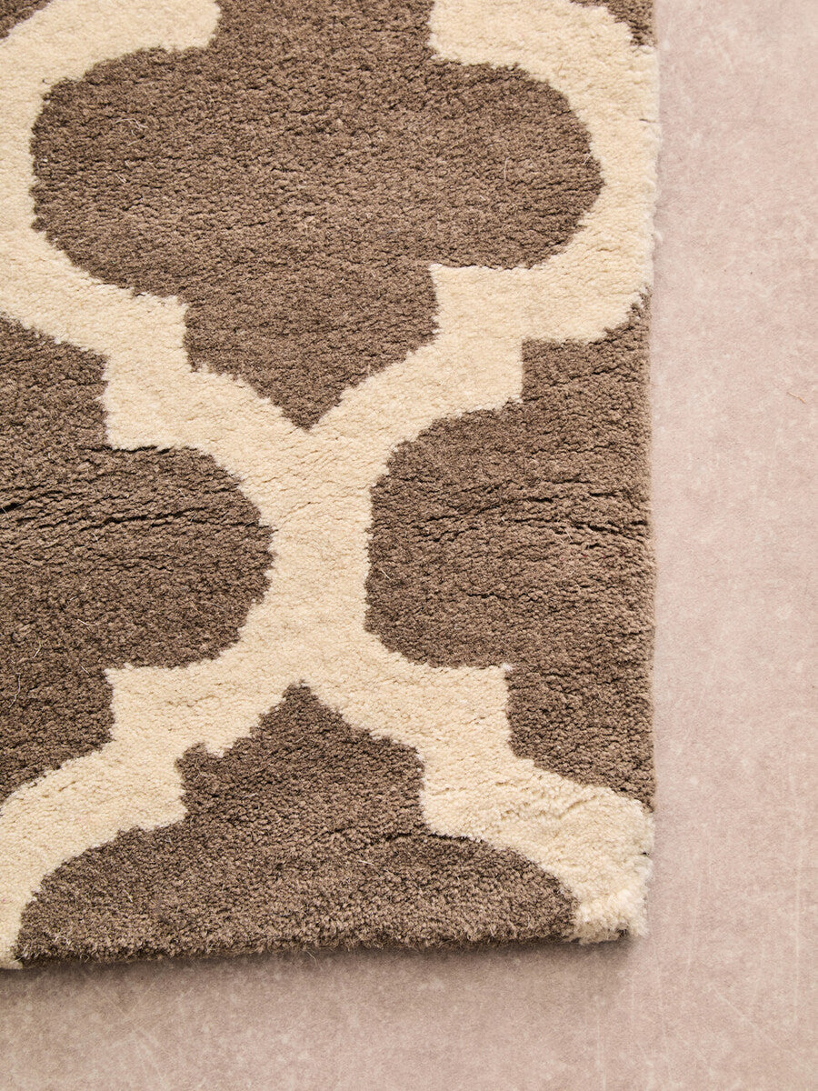 Orsina Bosie Hampstead Hand-Tufted Rug – Brown and Natural Area Rug