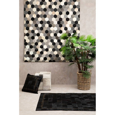 Orsina Safira Large Hexagon Patchwork Hair on Leather Rug – Grey