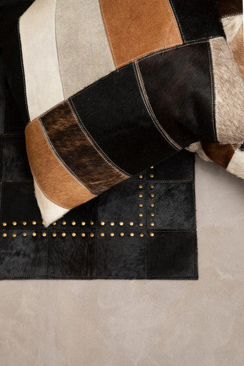 Orsina Bosie Safira Hair on Leather Patchwork Cushion – Neutral Geometric