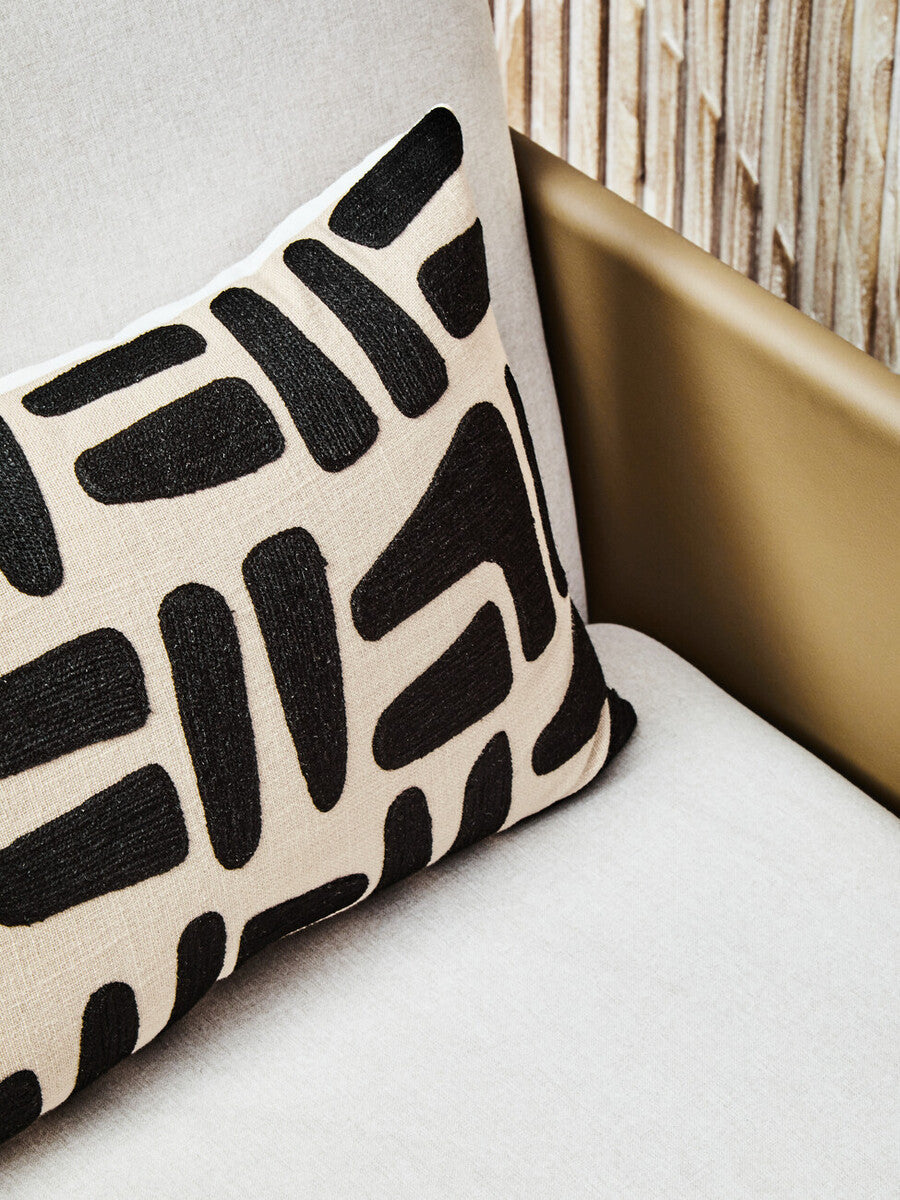 Orsina Ozella Rectangular Lumbar Cushion – Natural & Black Cotton