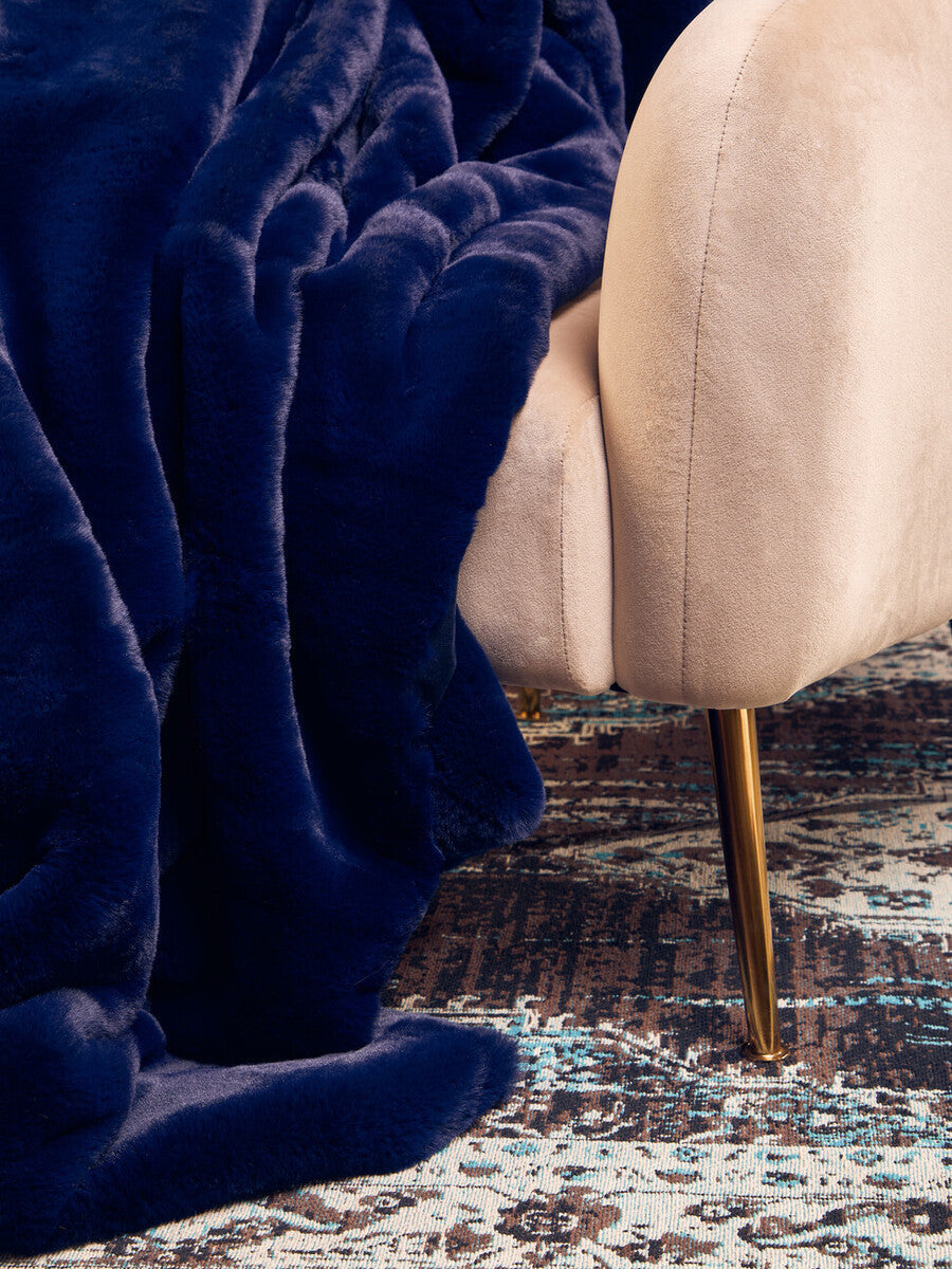 Orsina Lamina Navy Blue Throw – Luxury Faux Fur Soft Plush Blanket