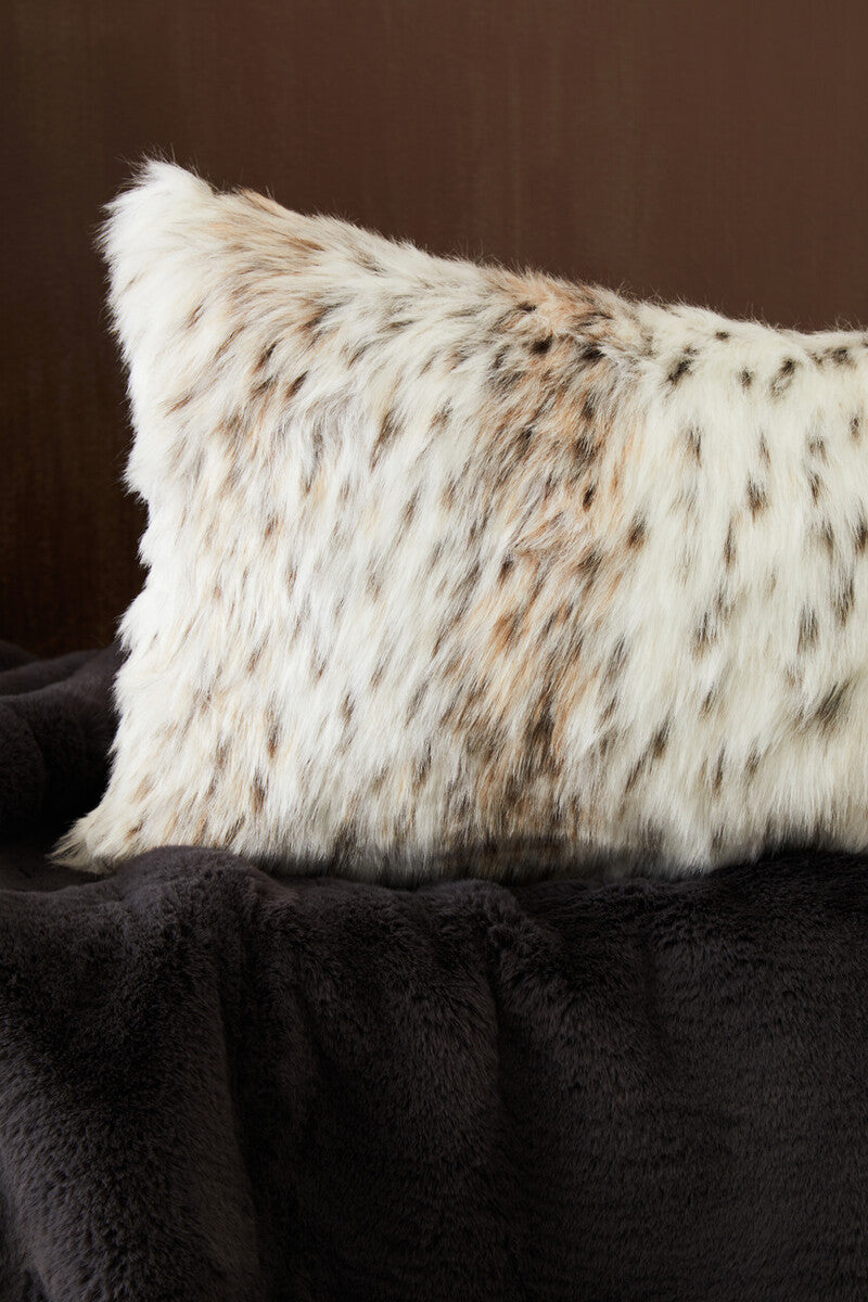 Orsina Lamina Grey Faux Fur Throw – Luxury Plush Soft Blanket