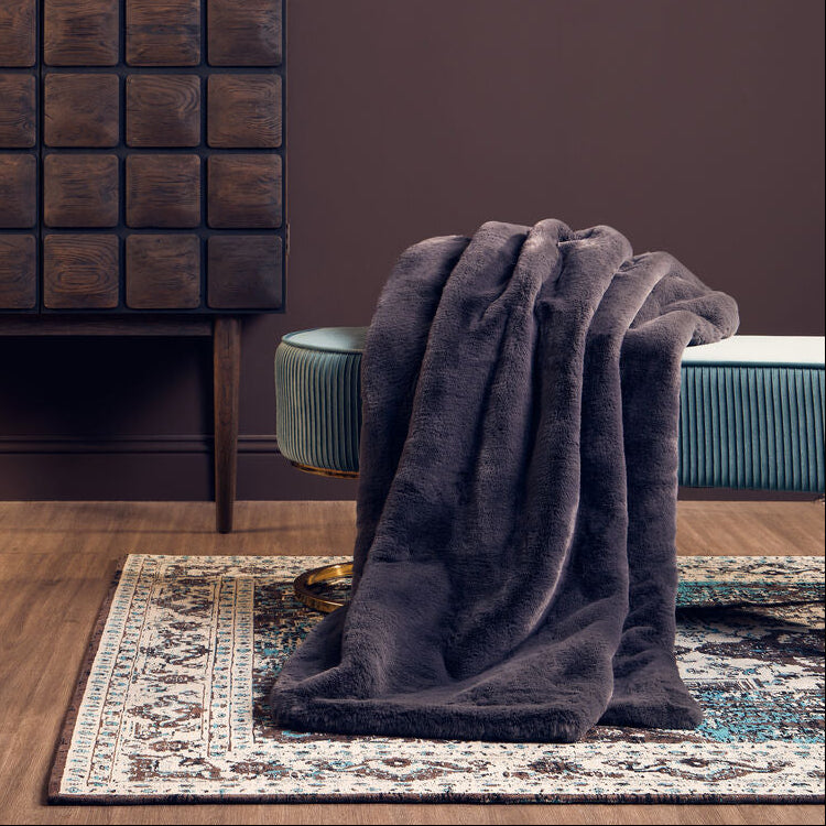 Orsina Lamina Grey Faux Fur Throw – Luxury Plush Soft Blanket